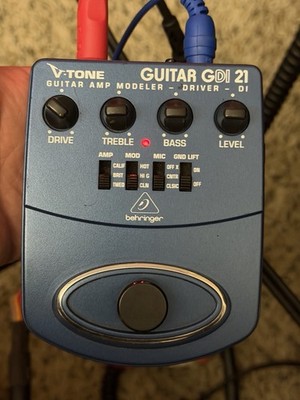 Behringer V-Tone GDI 21 Guitar Amp Modeling Preamplifer Pedal Unit Only