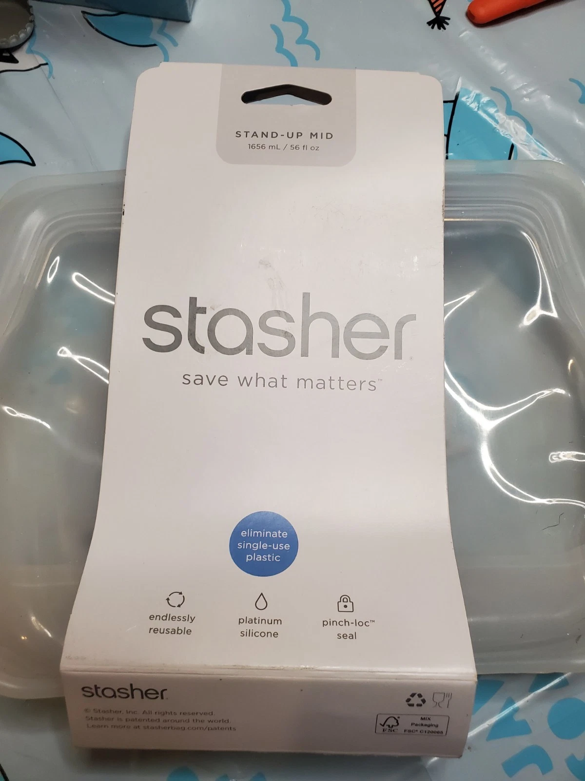 Stasher Stand-Up Mid Reusable Leakproof Silicone Food Storage Bag, Clear
Opens in a new window or ta