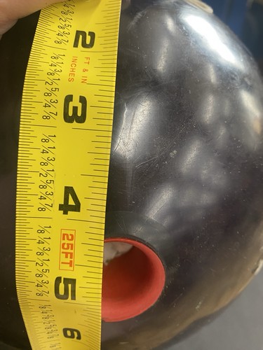 Vintage Alarmstufe Rot Bowlingkugel Rot mit Vintage Bowlingkugel 15LB - Bild 8 von 8