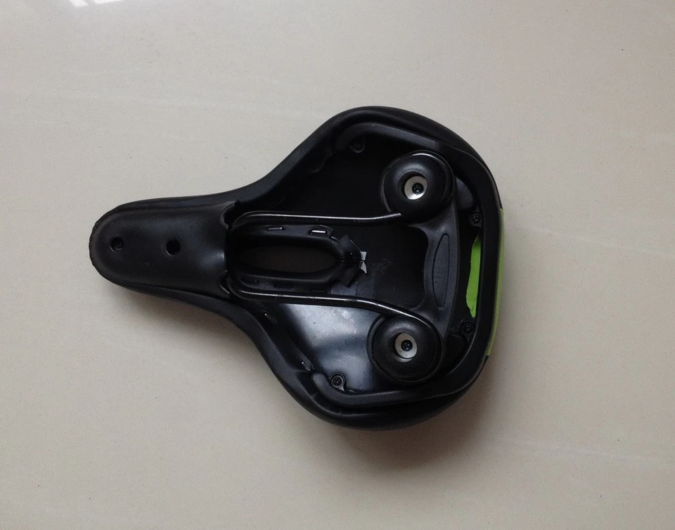 Almohadilla de sillín de bicicleta grande suave cómoda carretera MTB bicicleta de montaña sillines asiento hueco Foto 3 de 4