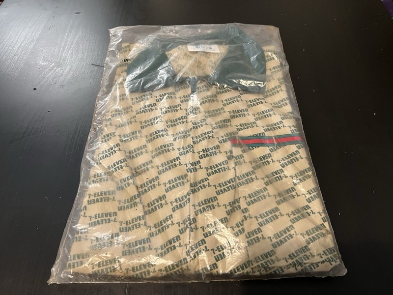 Vintage 7 Eleven Work Uniform Shirt Sz Med New In Sealed Plastic