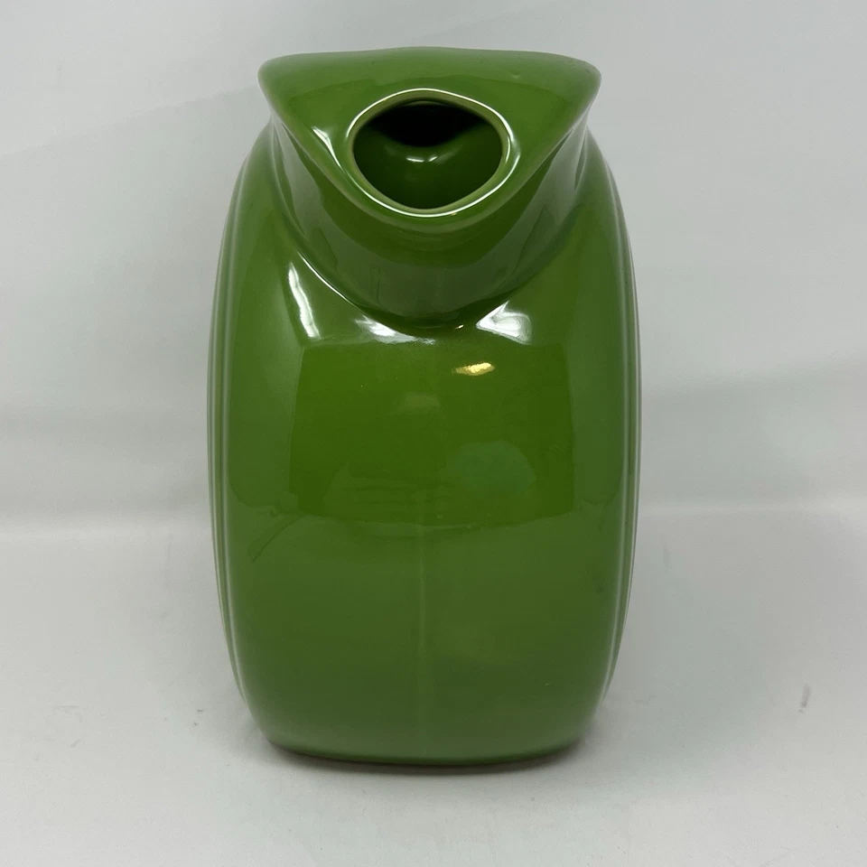 Vintage Fiesta Shamrock Green Large Disk Pitcher Retired - Image 4 of 4