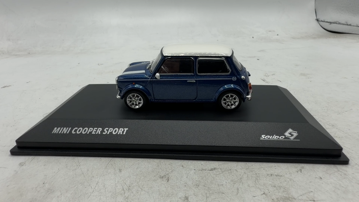 Rover Mini Cooper Sport Pack Tahiti Blue Diecast car 1:43 Scale | eBay