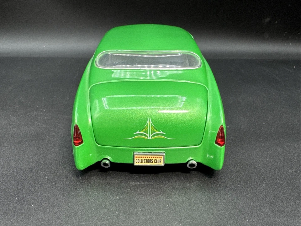 1996 Hot Wheels Legends GREEN 49 MERCURY MERC Scale 1:24 21038 free shipping - Image 4 of 4