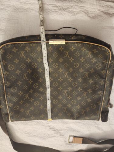 Autentica borsa a tracolla Louis Vuitton Monogram Abbesses M45257 - Foto 5 di 17