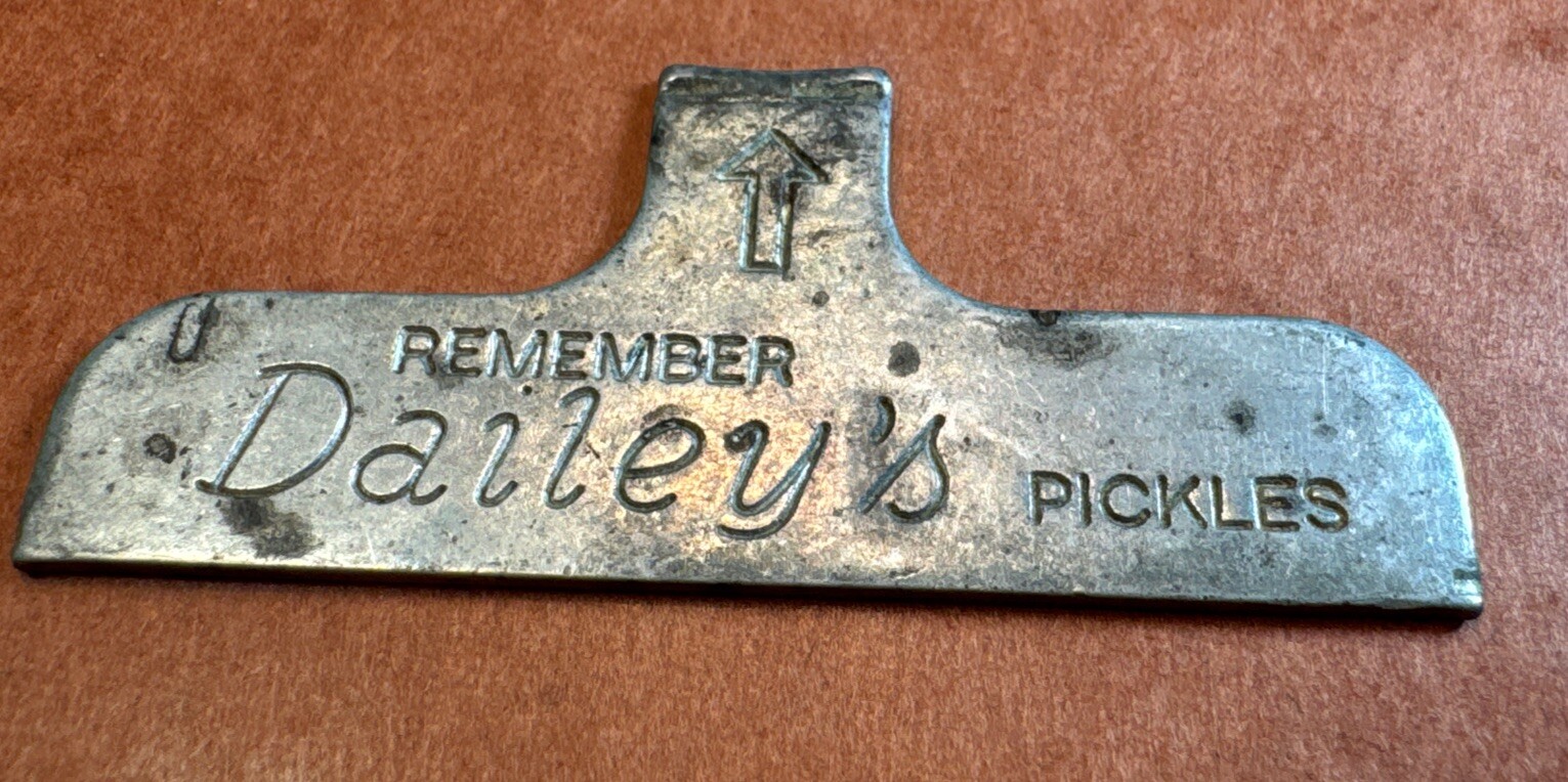 Vintage Dailey's Pickles MI Vapor Vacuum Jar Cap Lid Opener Metal Key Tool