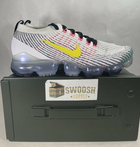 white dynamic yellow vapormax