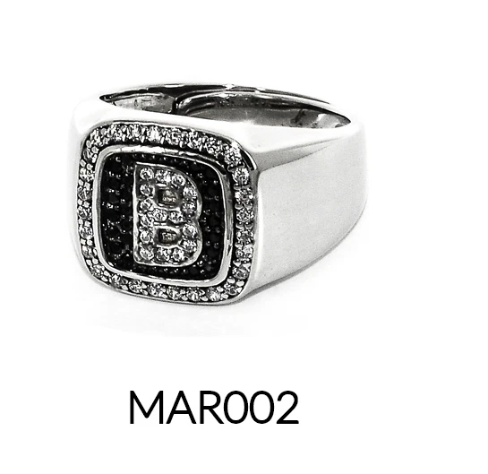 anello in argento 925 /°° con zirconi trasparenti e neri iniziale quadrato  - Immagine 3 di 3