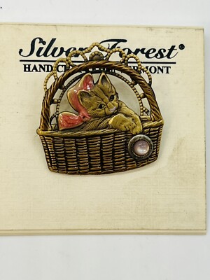 Vintage Silver Forest Cat Pin Brooch Kitty Kitten in Basket Made in Vermont
