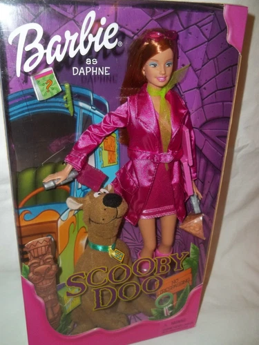 New 2001 Scooby Doo Daphne Barbie #55887 Nice! Hard To Find Barbie! Rare Find!
