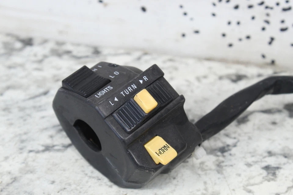 Interruptor de manillar izquierdo Suzuki DR200SE DR 200 2009 37400-44A00 Foto 2 de 4