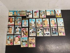 27 Vintage 1960's-70's Topps Baseball Trading Cards Pirates Braves Yankees Nice!