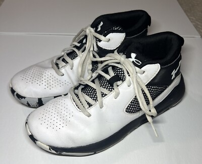 UNDER ARMOUR LOCKDOWN 5 - Youth Boy's Black White Basketball Shoes Sneakers-5.5Y