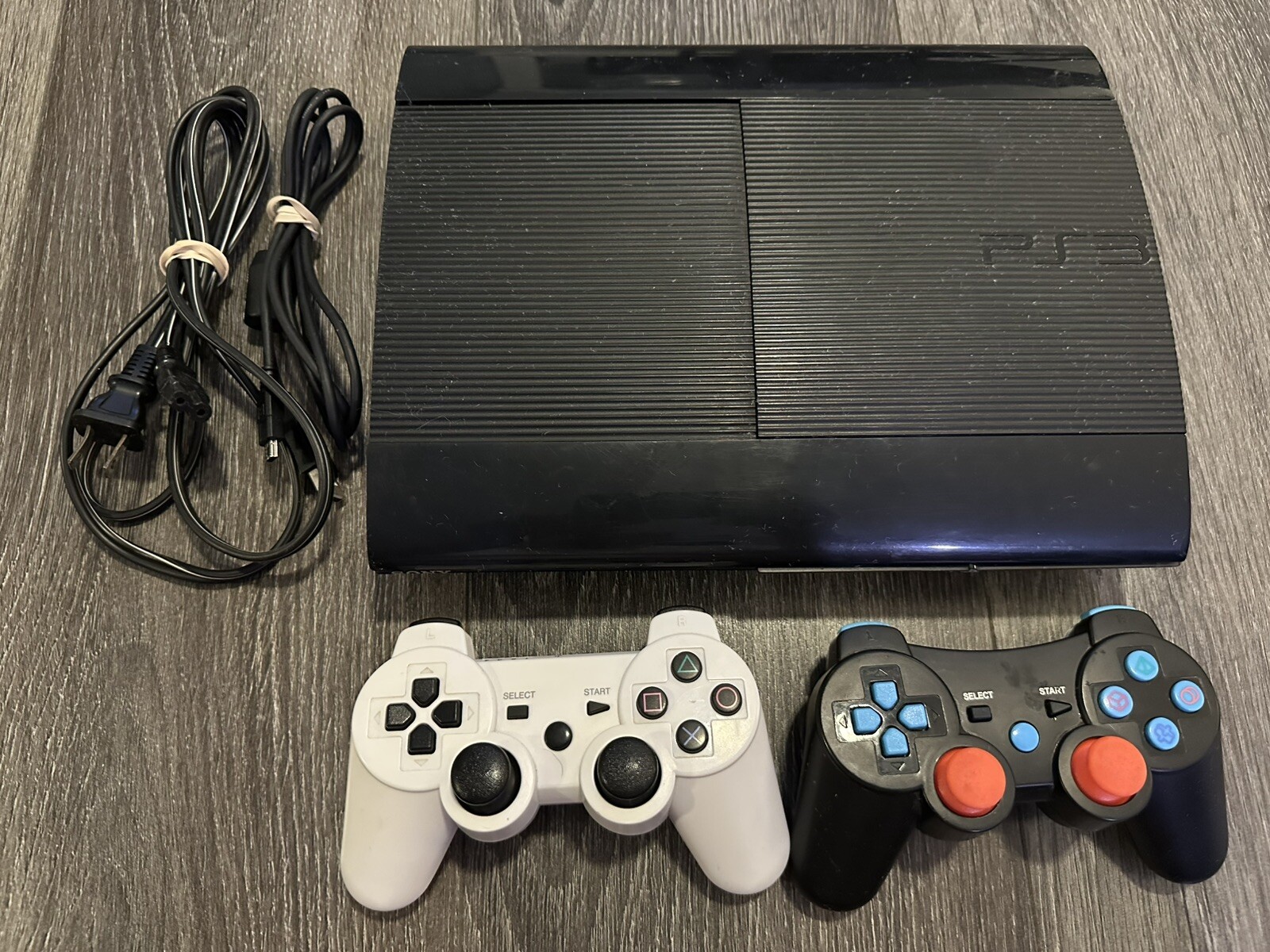 Sony PlayStation 3 Super Slim 500GB CECH-4001C Video Game Console Black