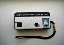 Vintage KODAK Pocket INSTAMATIC 10 Camera Uses 110 Film