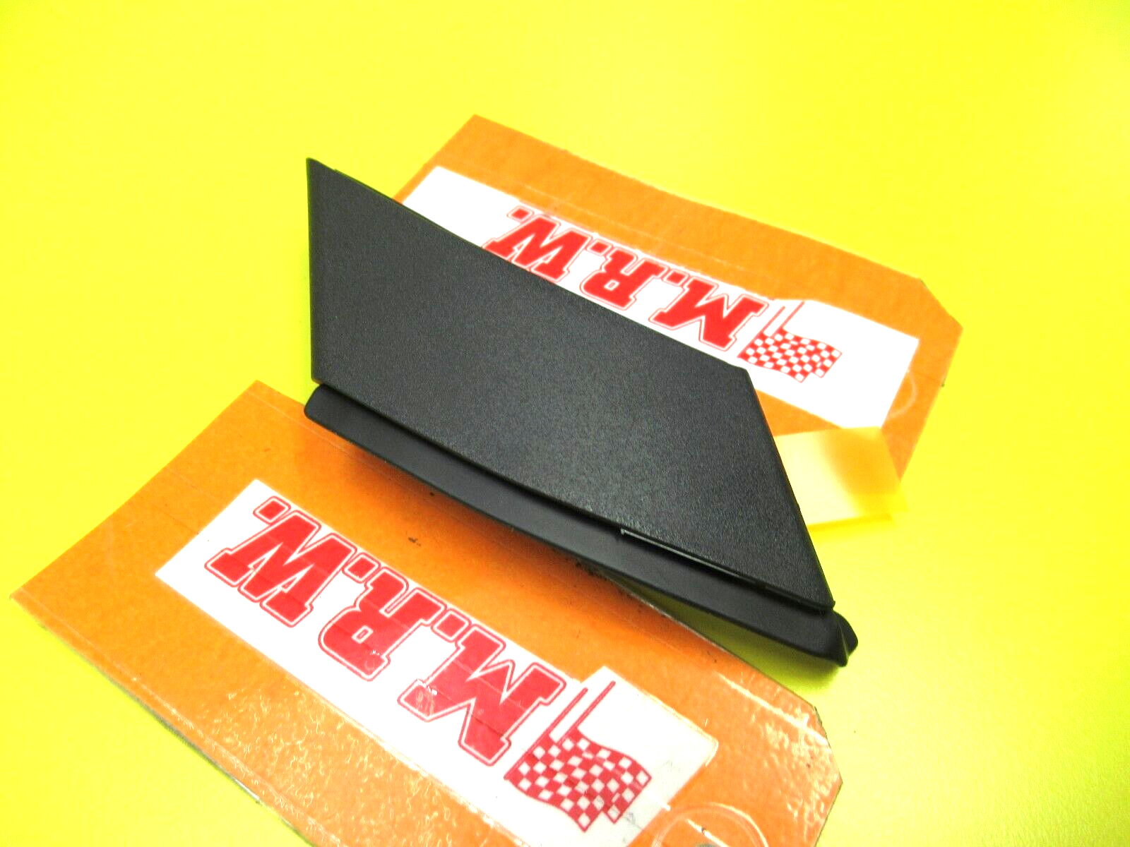 FENDER MOLDING WIPER ARM CORNER COVER TRIM Passenger SIDE oem TOYOTA RAV4 19-22