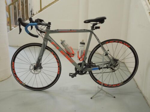 CUBE Cyclo Cross, 28 Zoll, Aluminium Superlight, 1A Zustand, mit Ständer - Bild 2 von 15