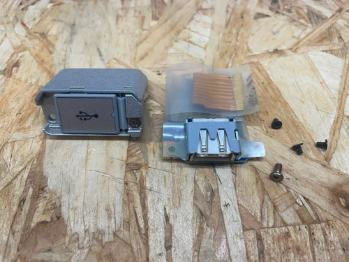 Panasonic Toughpad FZ-G1 MK3, USB 2.0 (original)  "WIE NEU"