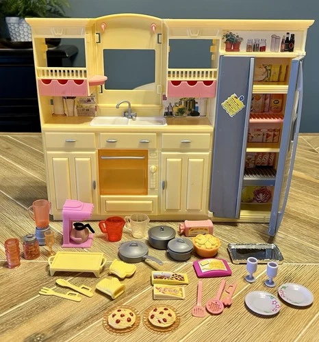 2002 Barbie Lot Play All Day Kitchen Lots Of Kitchen Accessories Almost Vintage