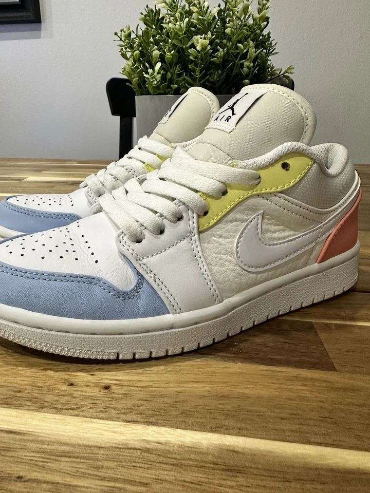 Air Jordan 1 Low to My First Coach M 4.5/W 6 Foto 2 de 4