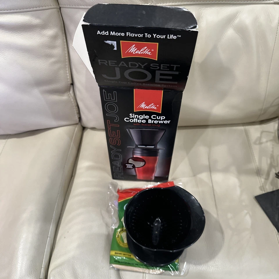 Cafetera Melitta, cafetera verter de una sola taza con taza de viaje, paquete de 2 negras Foto 2 de 3