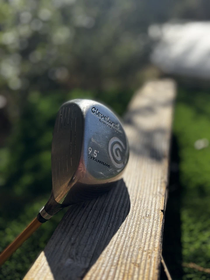 Cleveland Launcher Titanium Driver 9.5* Graphite Stiff Flex LH Original Grip - Image 2 of 4