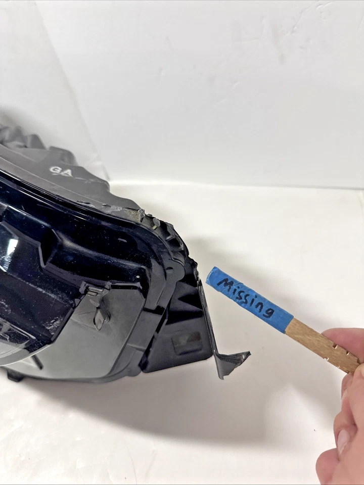 Faro LED pasajero derecho Mazda 6 2018 2019 2020 2021 pieza OEM #GRF5-51030 Foto 4 de 4