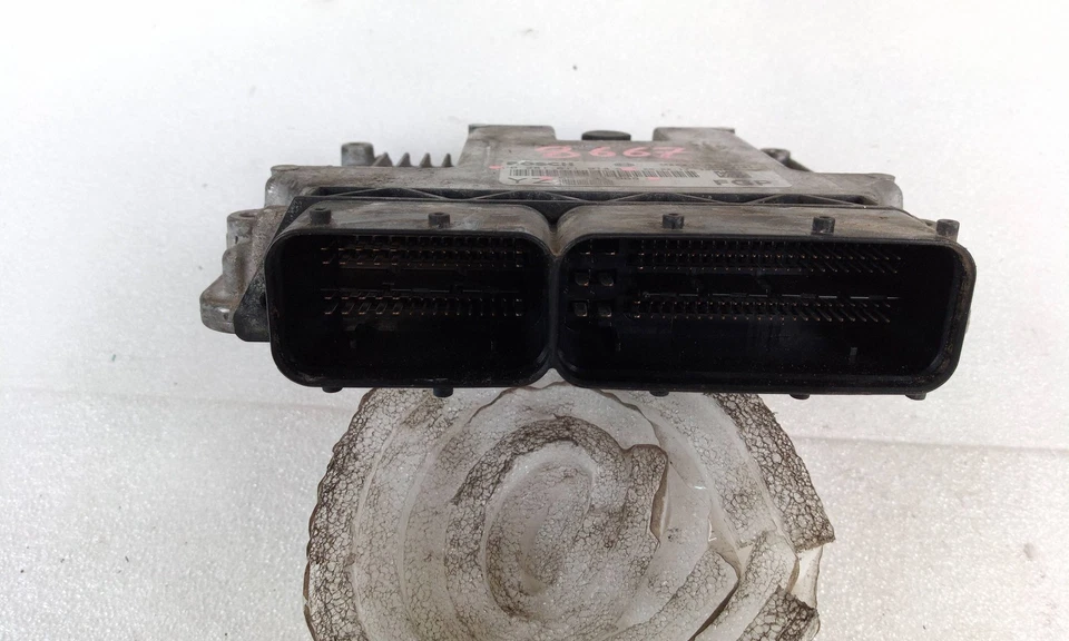 0281011914 centralina motore per OPEL VECTRA C CARAVAN 2005 527703 - Immagine 2 di 4