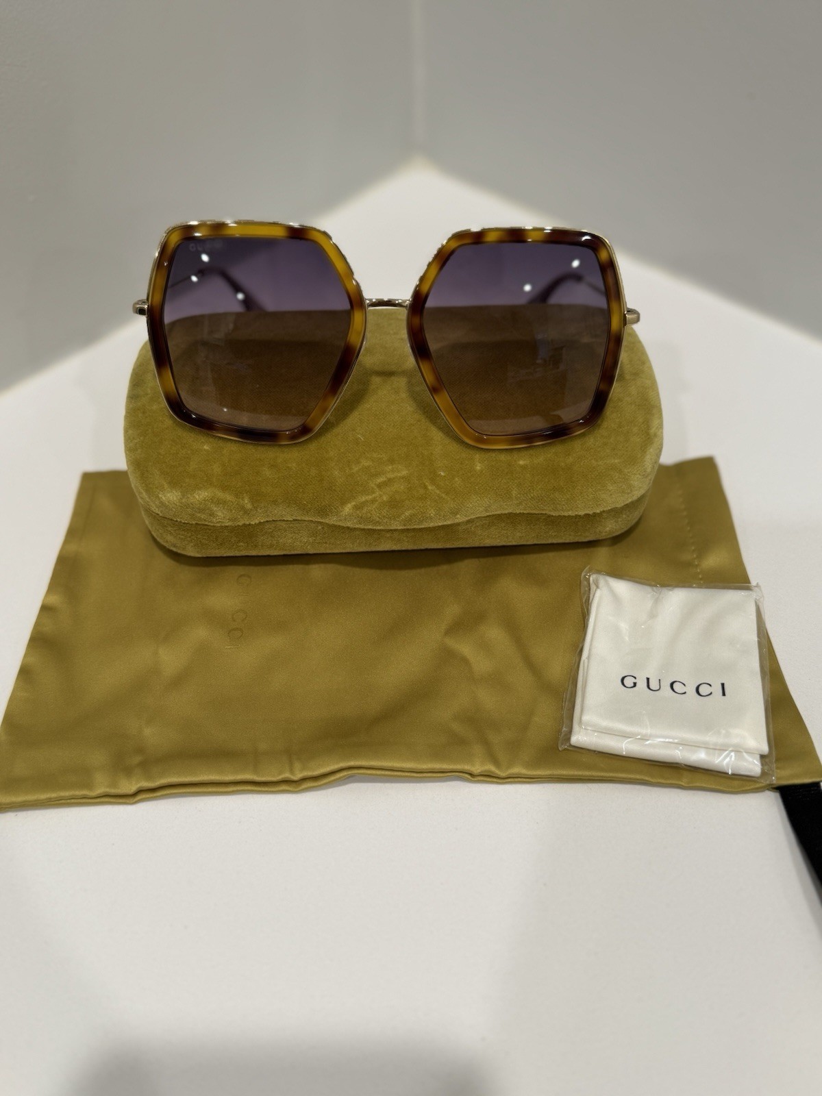 GUCCI GG1072S 002 Rectangular Acetate Havana Brow… - image 2
