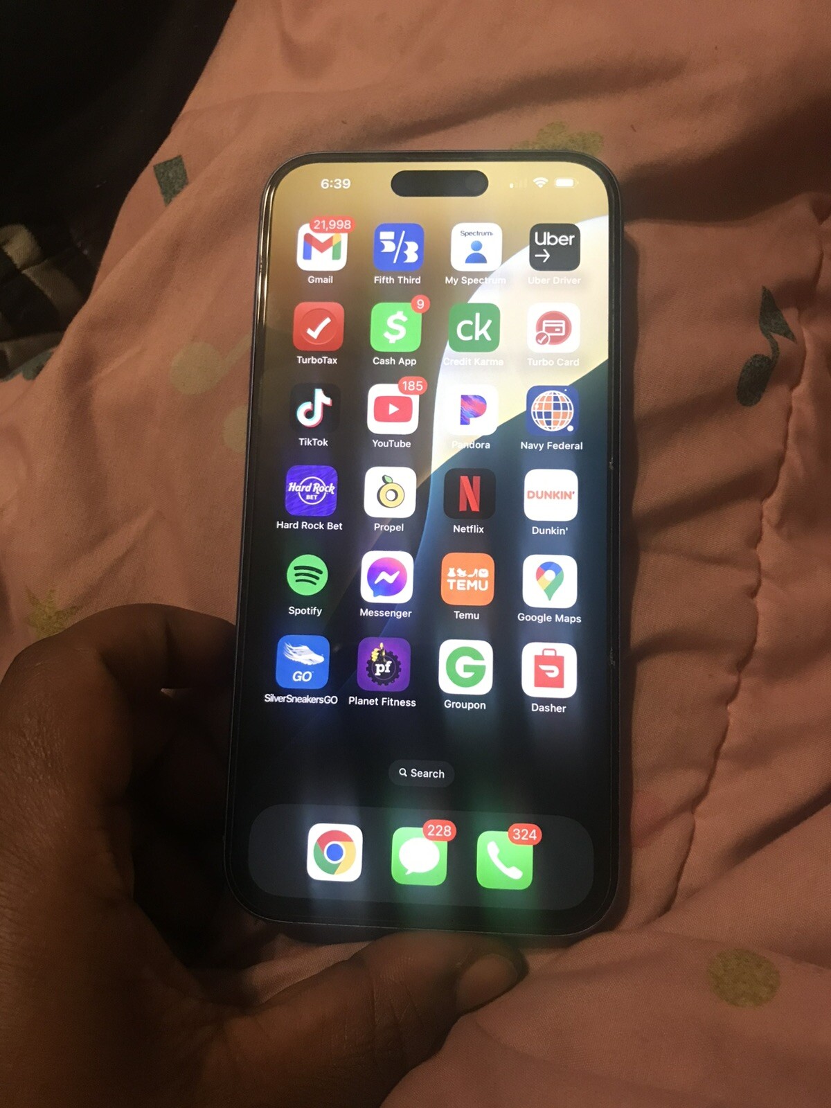 iphone 16 pro-image