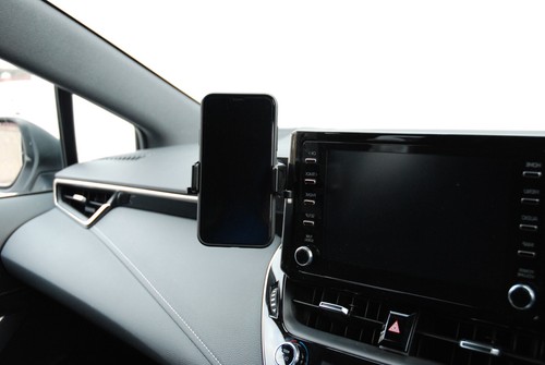 Automatic Phone Holder for Toyota Corolla XII E21, Suzuki Swace (ver UK RHD) - Zdjęcie 5 z 7