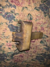 Peterbilt / Kenworth - Hood Strut Locking Lever