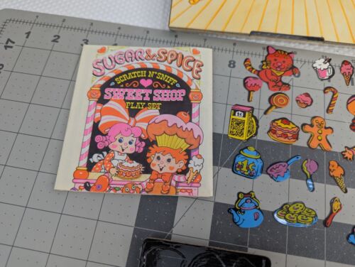 Colorforms Sugar Spice Scratch n Sniff Playset 1981 - Picture 3 of 8