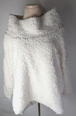 Mon,Tue,Wed,Thurs,Fri,Sat,Sun Anthropologie Women Faux Fleece Sweater Size L