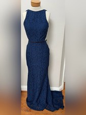 Mac Duggal Navy Lace Open Back Cutout Gown Mermaid Prom Formal Dress Size 4