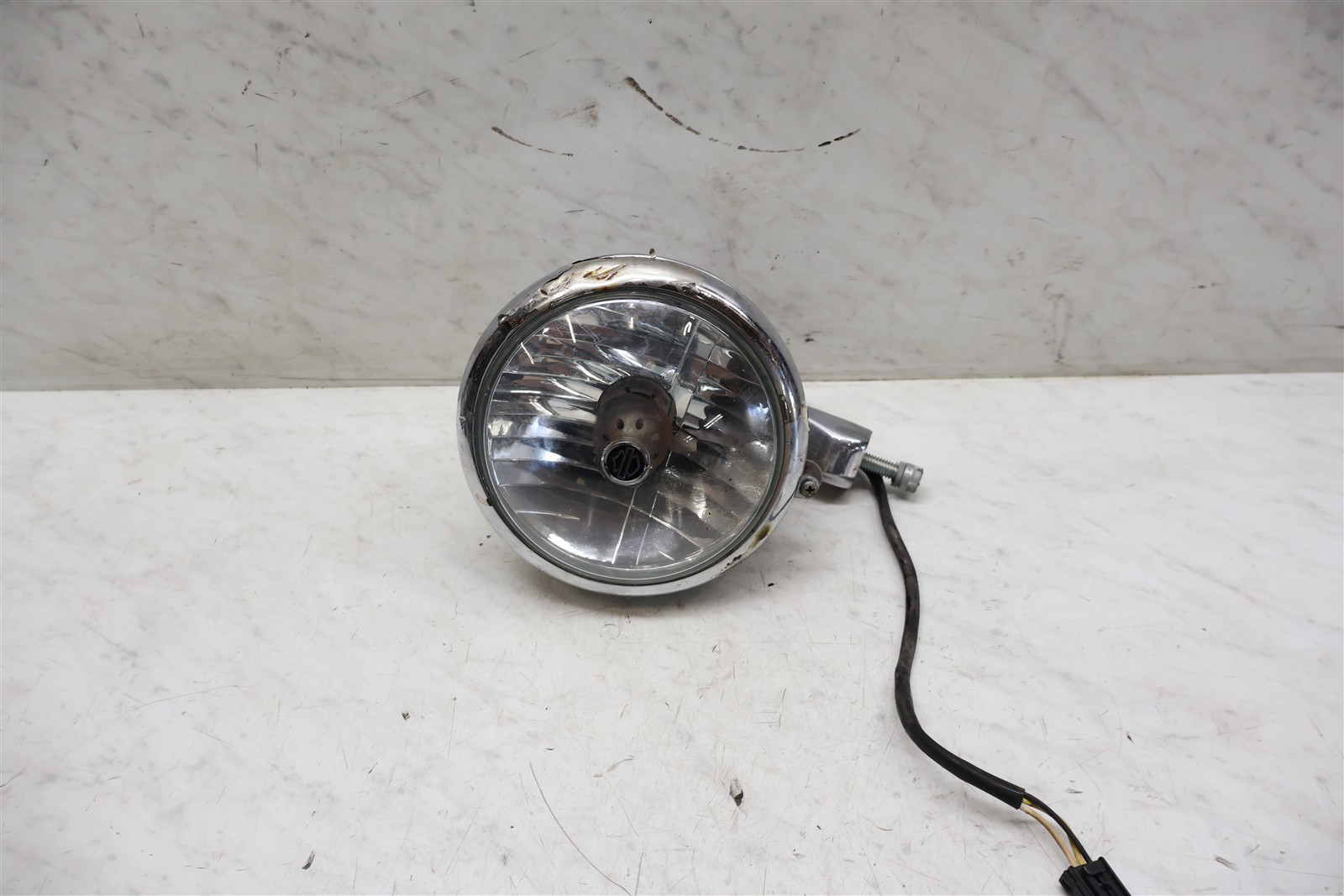 2004-2006 Harley Sportster 883 1200 Front Headlight Head Light Lamp & Bucket