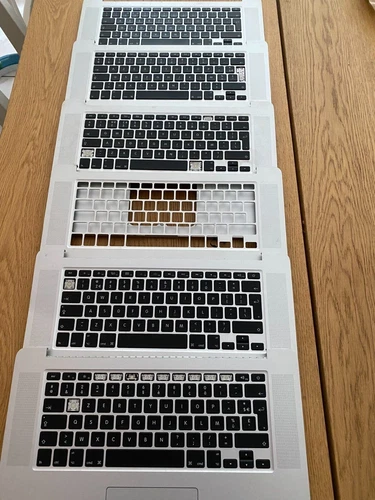 6XApple Macbook pro 15" A1398 housing/battery cover/speakers/keyboards 