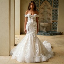 Exquisite Mermaid Wedding Dresses Strapless Backless Lace 3D Floral Bridal Gowns