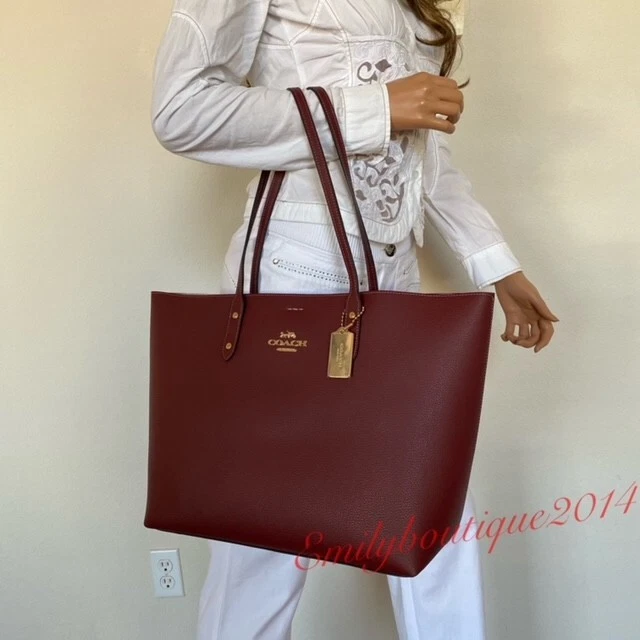  Coach Town Tote, Wine : Clothing, Shoes & Jewelry