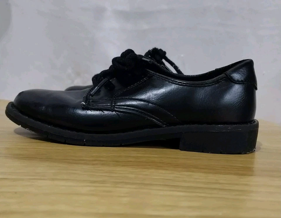 Boys Children's Place Black Lace Up Formal Dress Shoes Size 13 Black ~ Used  - Image 2 of 4