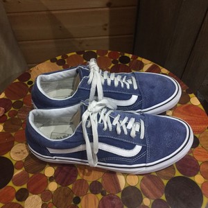 vans color blue