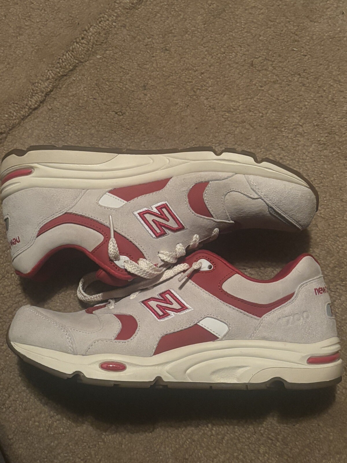 Picture 2 of 6