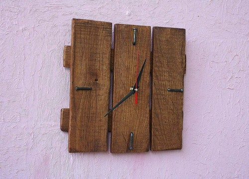 Rustic decor,Rustic Wall Clock, Farmhouse Clock,Wooden Wall Clock - Picture 9 of 12