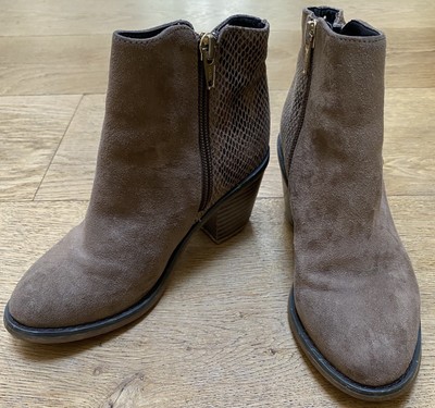 girls suede chelsea boots