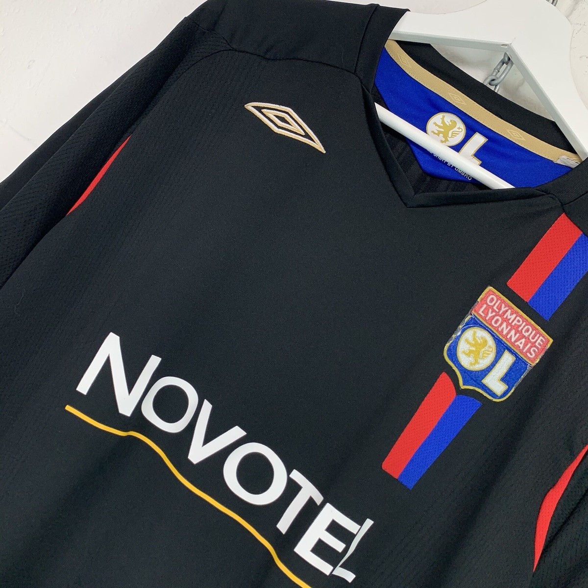 ウェア UMBRO olympique lyonnais 3rd 2007-08 Umbro Olympique Lyonnais 2007-2008 third football shirt