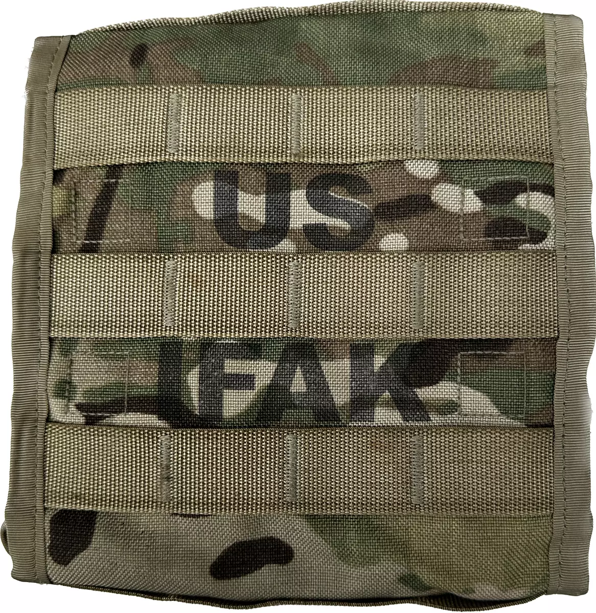 Multicam top med pouch