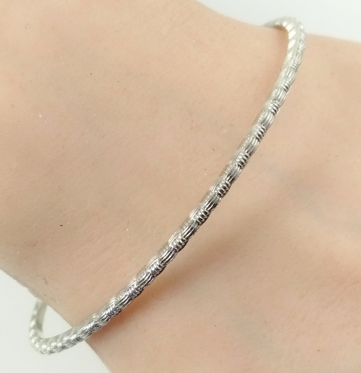 Ariva Sterling Silver 2mm Basketweave Stackable Bangle Bracelet