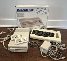 Vintage Commodore Vic20,  Disc Drive 1541, 2 Games & 64C Box Only  - Powers On