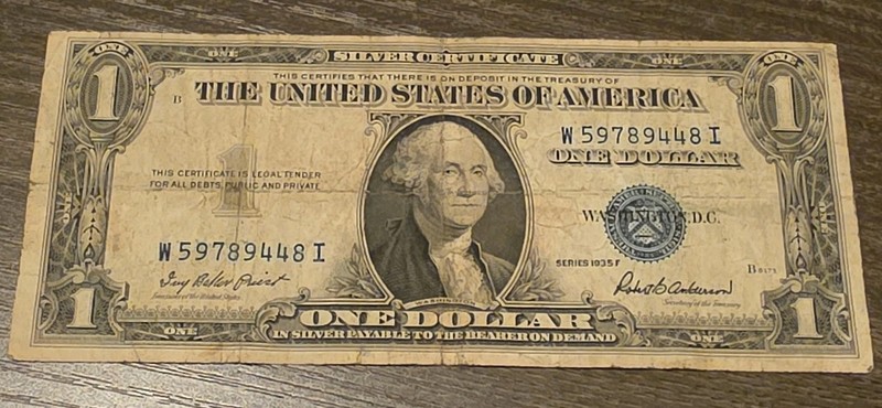 1935F $1 Silver Certificate Banknote Blue Seal Serial W59789448I