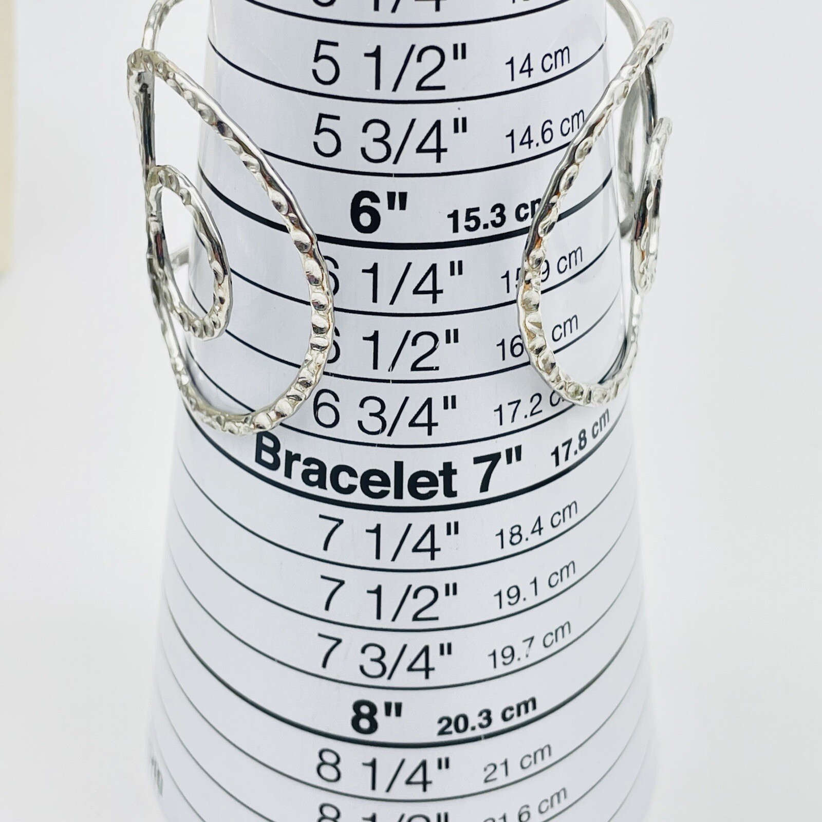 Silver Tone Hammered Open Circle Cuff Bracelet Mo… - image 4